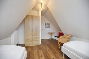 3 chambres, fer et planche à repasser, Wi-Fi