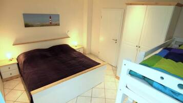2 habitaciones, cuna de viaje y wifi