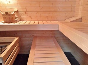 Sauna - Dat Rügenhus Summary: (Gustow)