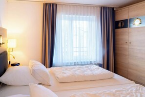 واي فاي وملاءات أسرّة