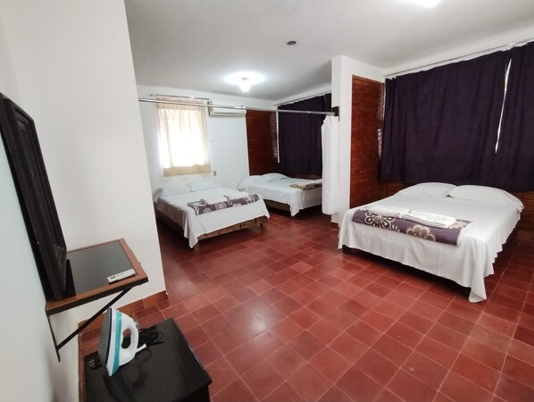 Iron/ironing board, WiFi, bed sheets