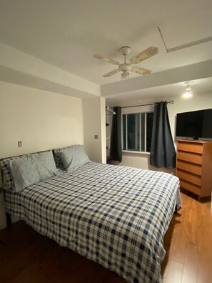 3 bedrooms, WiFi, bed sheets