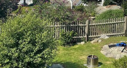 Harbor Lights: Charming 5-Bedroom Seaside Cottage in East Gloucester