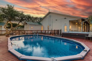 Pool - Gated 5-Acre Estate: Pool, 12-Person Spa & Game Rm (Spicewood)