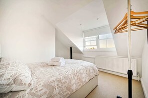 1 chambre, bureau, fer et planche Ă repasser, Wi-Fi