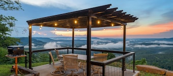 Spectacular Arkansas Grand Canyon With Hot Tub
