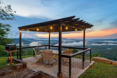 Spectacular Arkansas Grand Canyon With Hot Tub