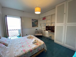 Ferros/tábuas de passar roupa, roupa de cama
