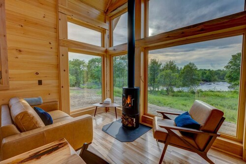 River Views | Private Hot Tub | The Willow Cabin