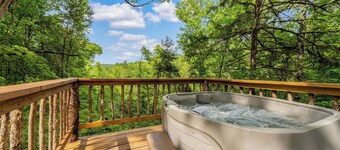 Hot Tub Tower Private Bungalow Buffalo River