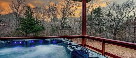 Bañera de hidromasaje exterior