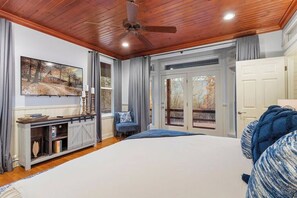 4 soverom, strykejern/-brett, wi-fi og sengetøy