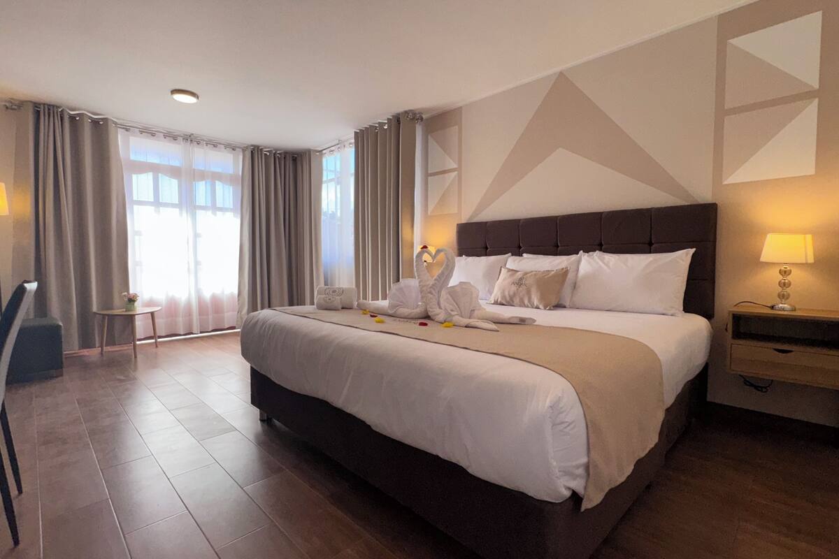 Junior Studio Suite