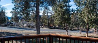 3-bedroom condo in the charming, serene Running Y Ranch Resort, Klamath Falls