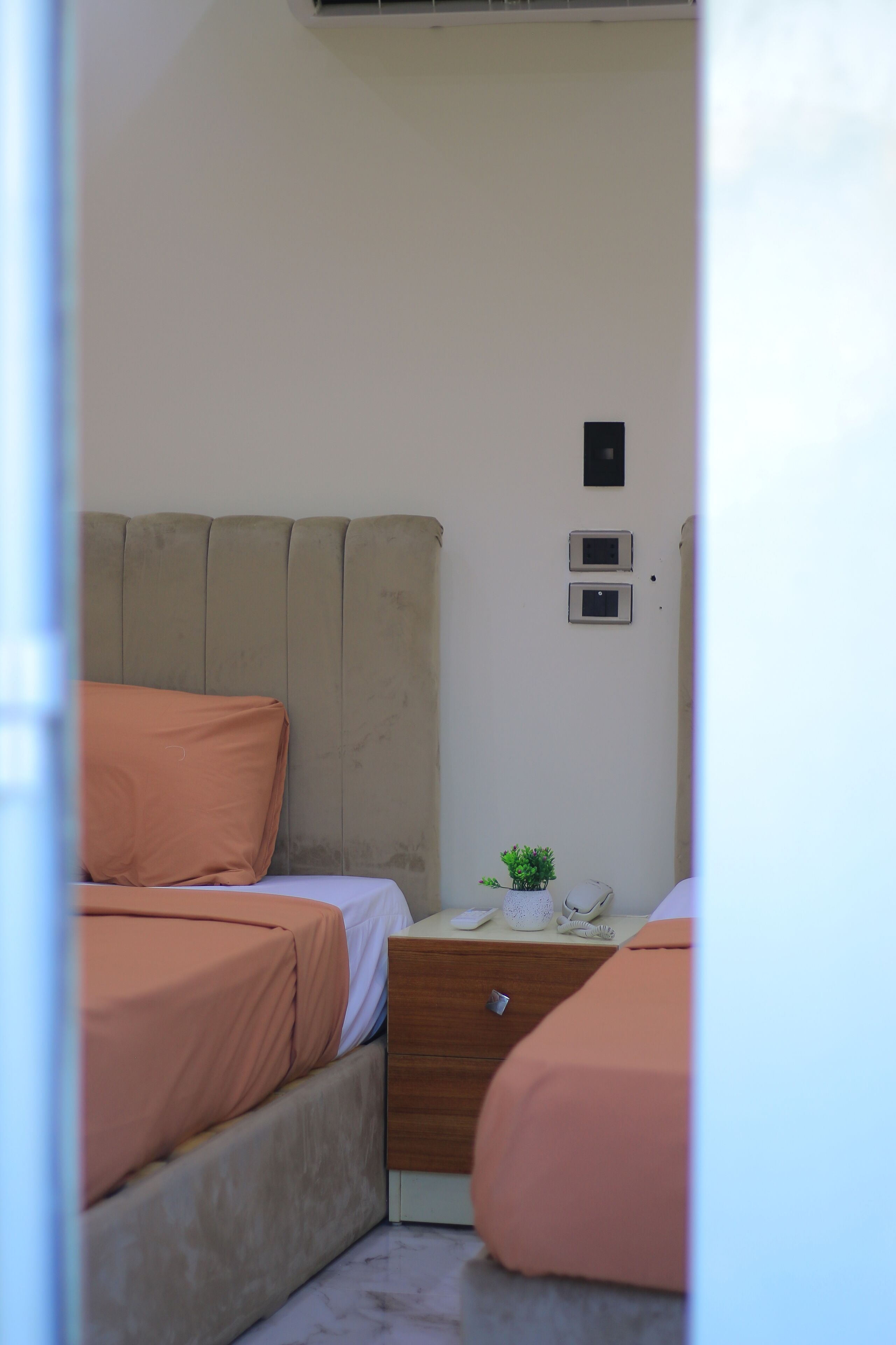 Habitación individual básica | Escritorio, espacio para trabajar con laptop y wifi gratis 