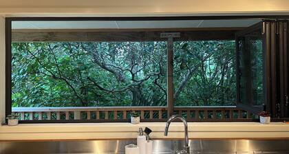 Mokoroa Retreat - peaceful location, pet friendly!