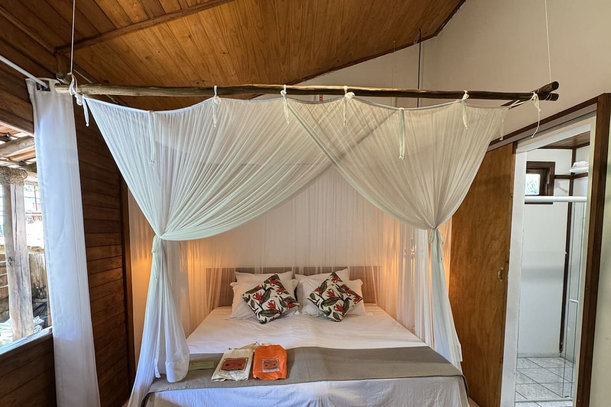 Deluxe-talo | Yksilöllisesti kalustettu, ilmainen Wi-Fi