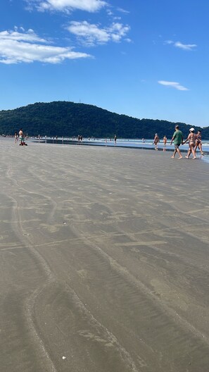 Na praia
