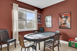 Games room - Wonderland retreat 6-bedroom house near Disney with Pool,Spa,Game,WiFi. (Kissimmee)