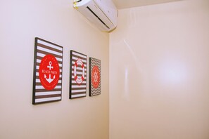 Habitación clásica con 1 cama matrimonial o 2 individuales | Servicio a la habitación