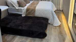 1 soverom, skrivebord, strykejern/-brett og wi-fi (inkludert)
