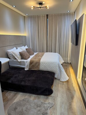 1 bedroom, desk, iron/ironing board, free WiFi