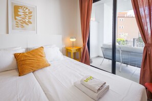 1 chambre, coffres-forts dans les chambres, fer et planche à repasser