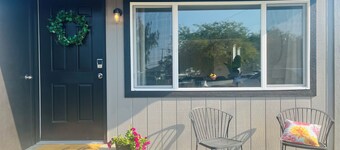 KING Bed-Super Quiet Neighborhood-Office-Hospital & Hanford