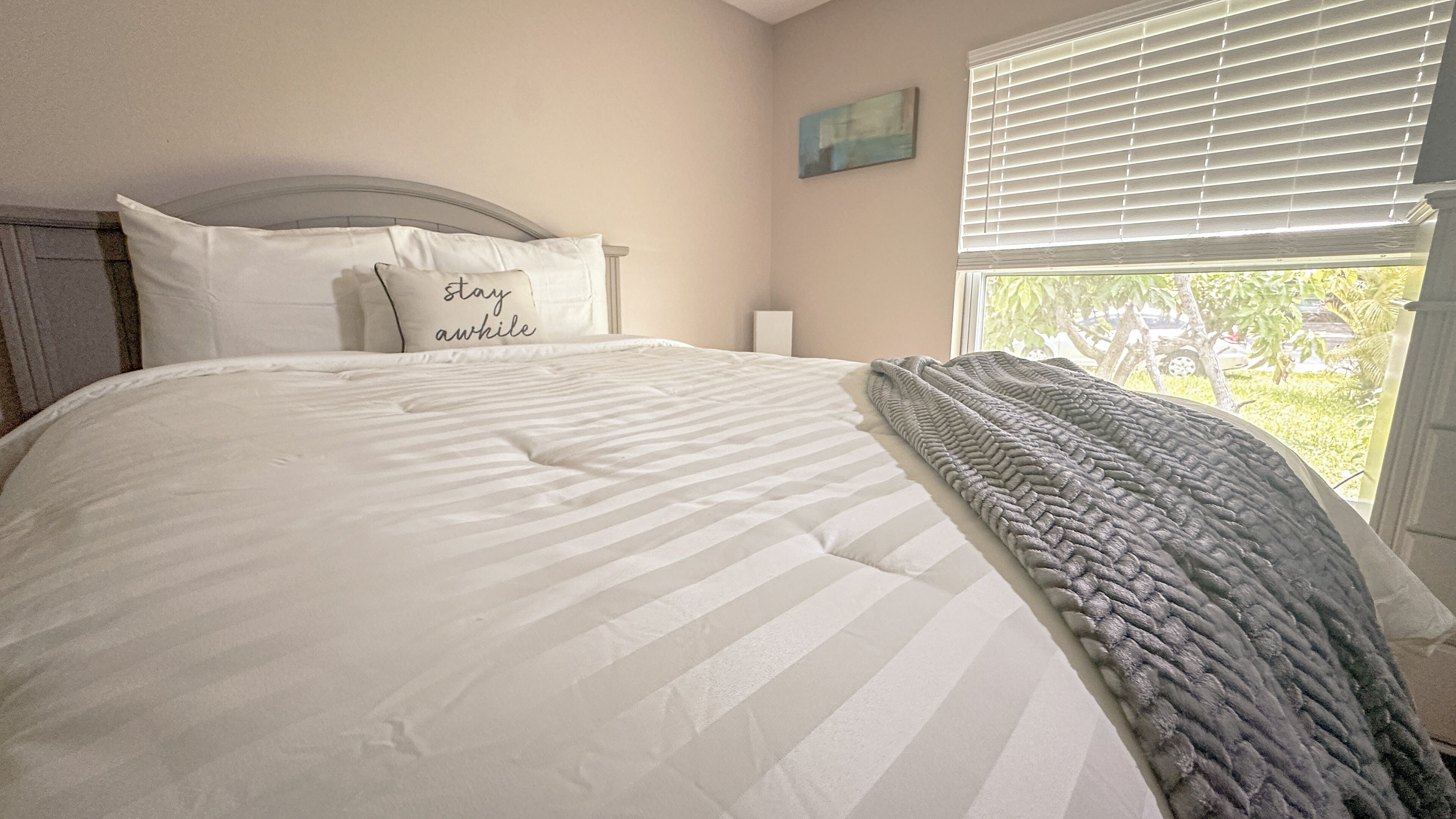 3 bedrooms, iron/ironing board, WiFi, bed sheets