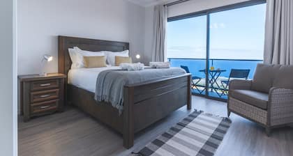 Blue Outlook Retreat by Atlantic Holiday