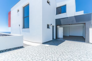 Exterior - Blue Outlook View by Atlantic Holiday (Água de Pena)