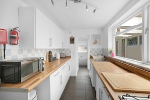 Familiehus - terrasse | Privat køkken