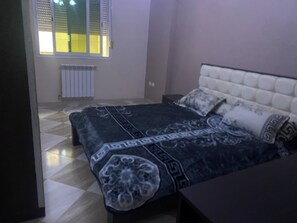 3 bedrooms, WiFi, bed sheets
