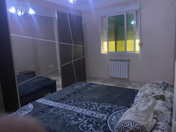 3 camere, Wi-Fi, lenzuola