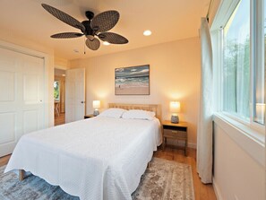2 bedrooms, travel crib, free WiFi, bed sheets