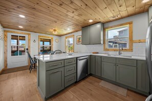 Microwave, oven, stovetop, dishwasher