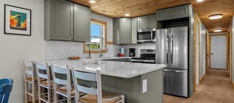 4BR Hatteras Retreat • 5-Min Walk to Beach • Pets OK