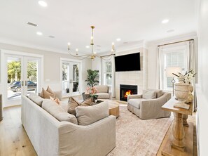 TV connectée, cheminée