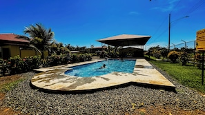 2 outdoor pools