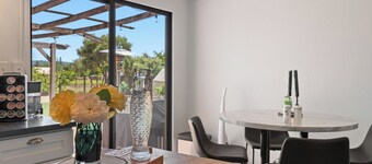 Peaceful Napa Getaway with Designer Finishes & Outdoor Oasis