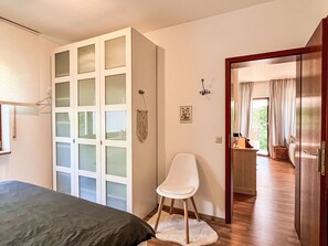 1 quarto, acesso à internet