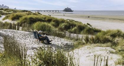 Seabird I with terrace by Interhome