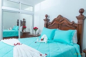 2 bedrooms, WiFi, bed sheets