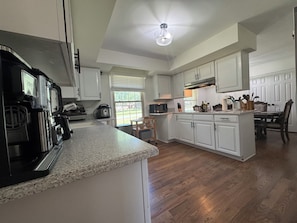 Microwave, oven, stovetop, dishwasher