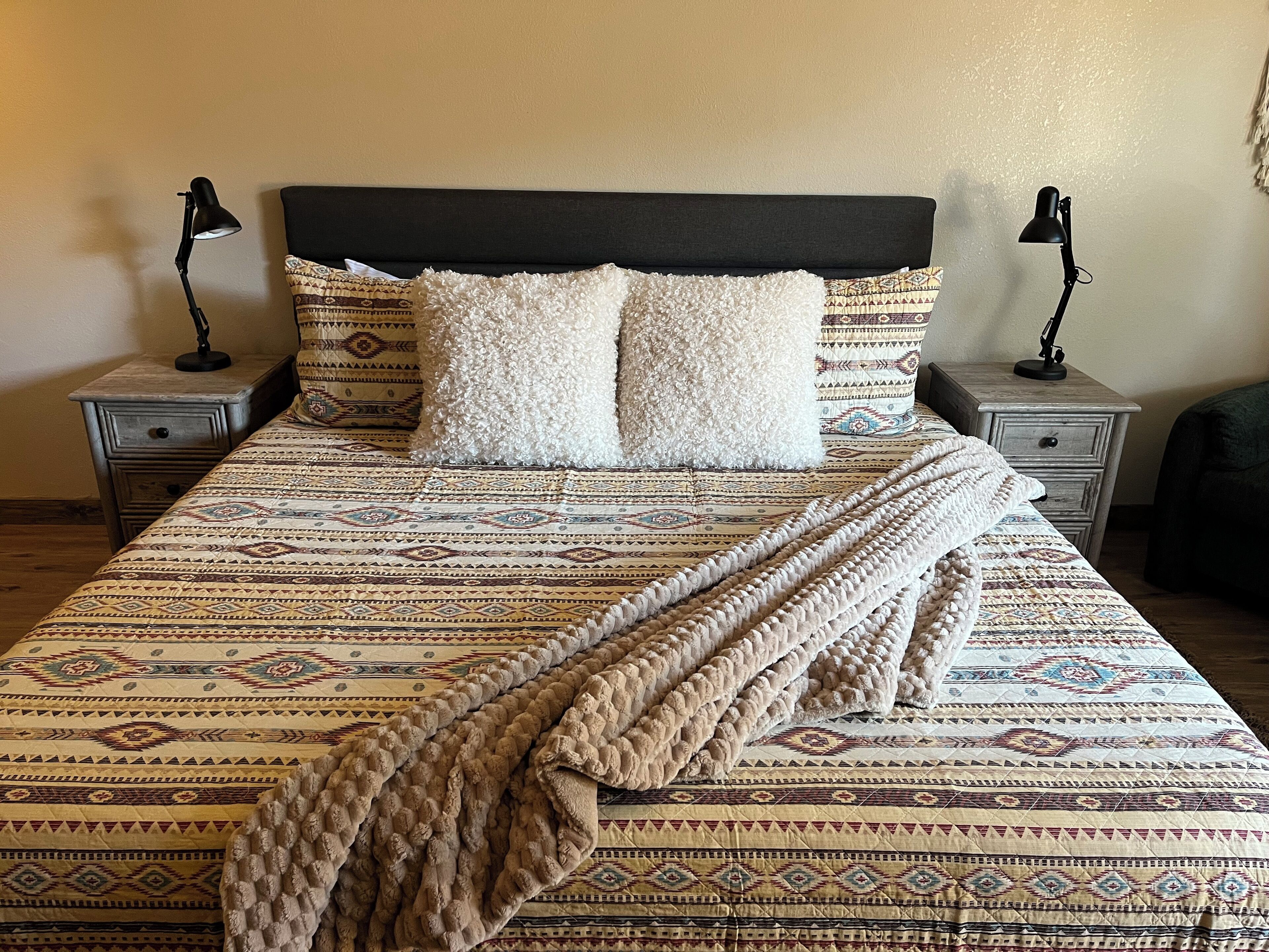 1 Schlafzimmer, Bügeleisen/Bügelbrett, kostenloses WLAN, Bettwäsche