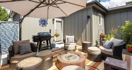 Luxe Townhouse with Fire Pit & Pool Access Micron