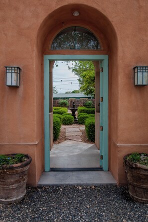 Chi tiết ngoại thất