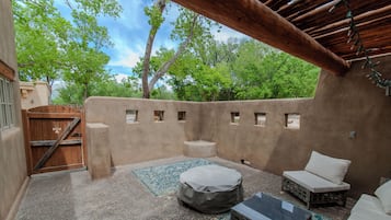 ์ปดํฌํธ ์ฝํฐ์ง | ํ
๋ผ์ค/ํํฐ์ค