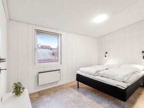 3 bedrooms, internet