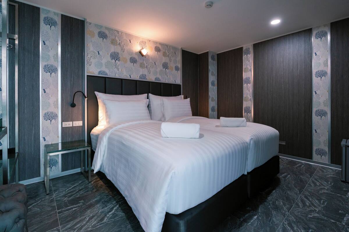 Wifi gratis y ropa de cama